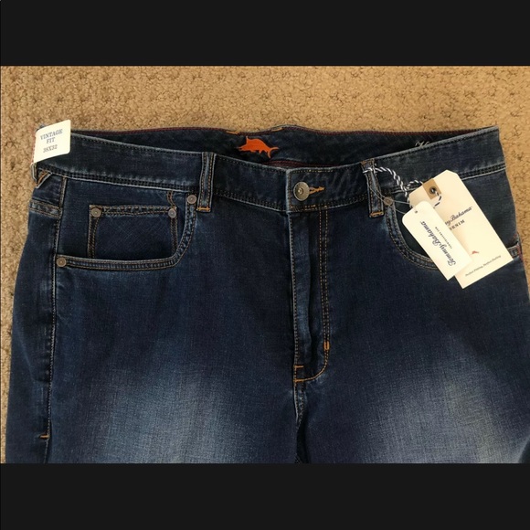 Men’s Tommy Bahama Jeans. - Picture 2 of 6